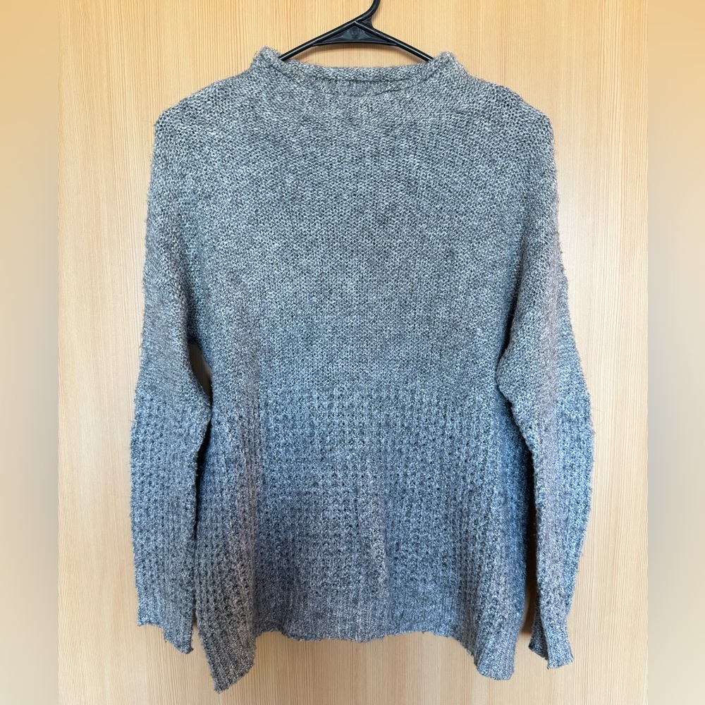 Grey American Eagle Sweater